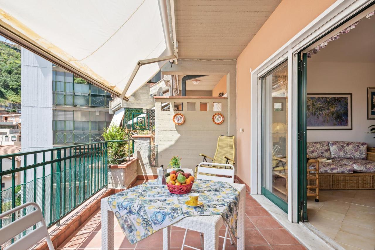 Taormina Comfortable Apartment With Terrace エクステリア 写真